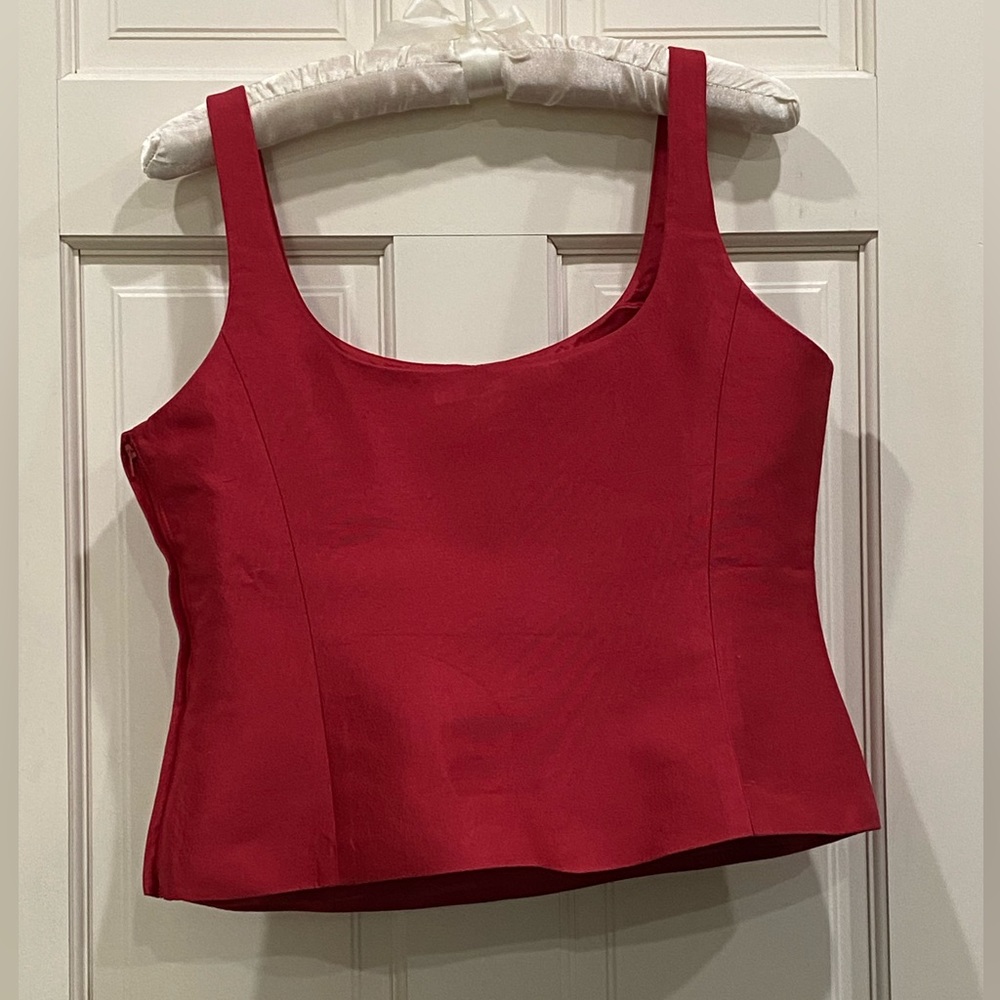 Linda Allard for Ellen Tracy striking red silk tank top - Picture 5 of 15